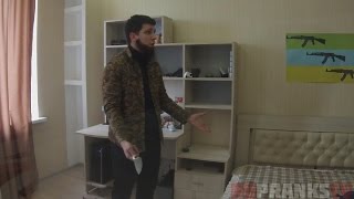 Подработка для студентов (Наркокурьер Пранк) / Drug Dealer Prank