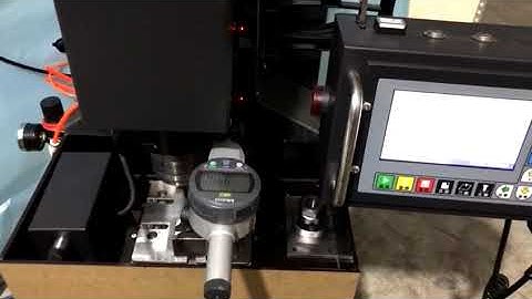 The repeated positioning precision of Y-axis is less than 0.001mm.4-axis micro CNC milling machine.