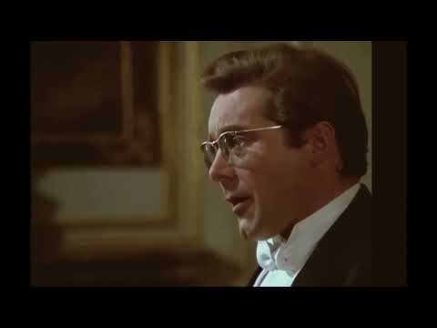Видео: Schubert - Serenade (Peter Schreier) | Live Performance - 1971