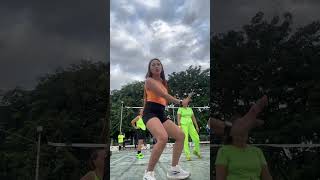 Lower ,budots ? Neon colors for today’s Zumba #filipina  #zumba  #budots
