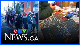 Ottawa's first romance bookstore drew a block-long lineup screenshot 4