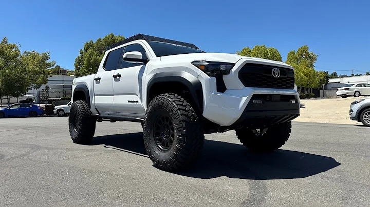 THE FIRST 2024 TACOMA ON PORTALS!