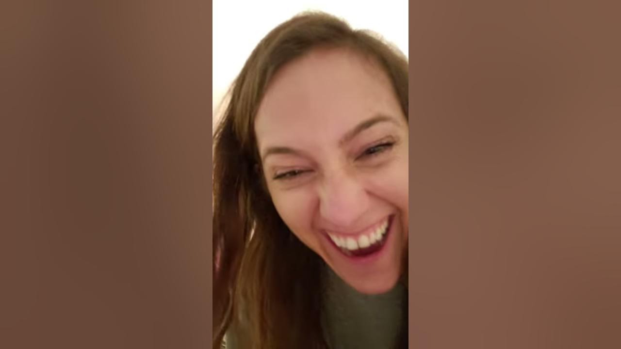 3 Snaps in a Z formation Wrenie Bird America's Funnies Videos AFV YouTube