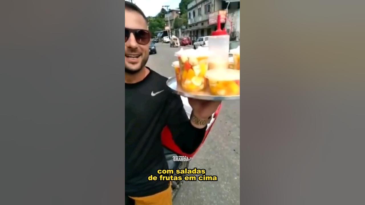 Oh james eu quero uma salada de fruatã 🗣️🏍️ - *Eu refugiado indo embora  do pais mas não deu tempo de comprar uma salada de fruta* da - iFunny Brazil