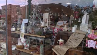 Siloam Springs holding holiday window decorating contest