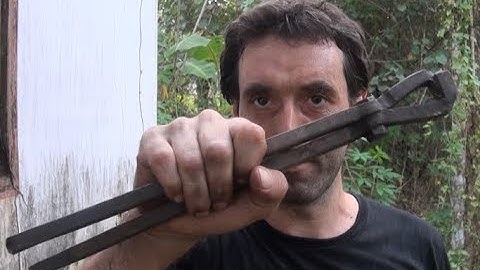Fast Easy Beginner Blacksmith Tongs! - Blacksmithing!