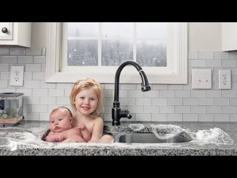 Baby Sister Sink Bath - Behind the scenes