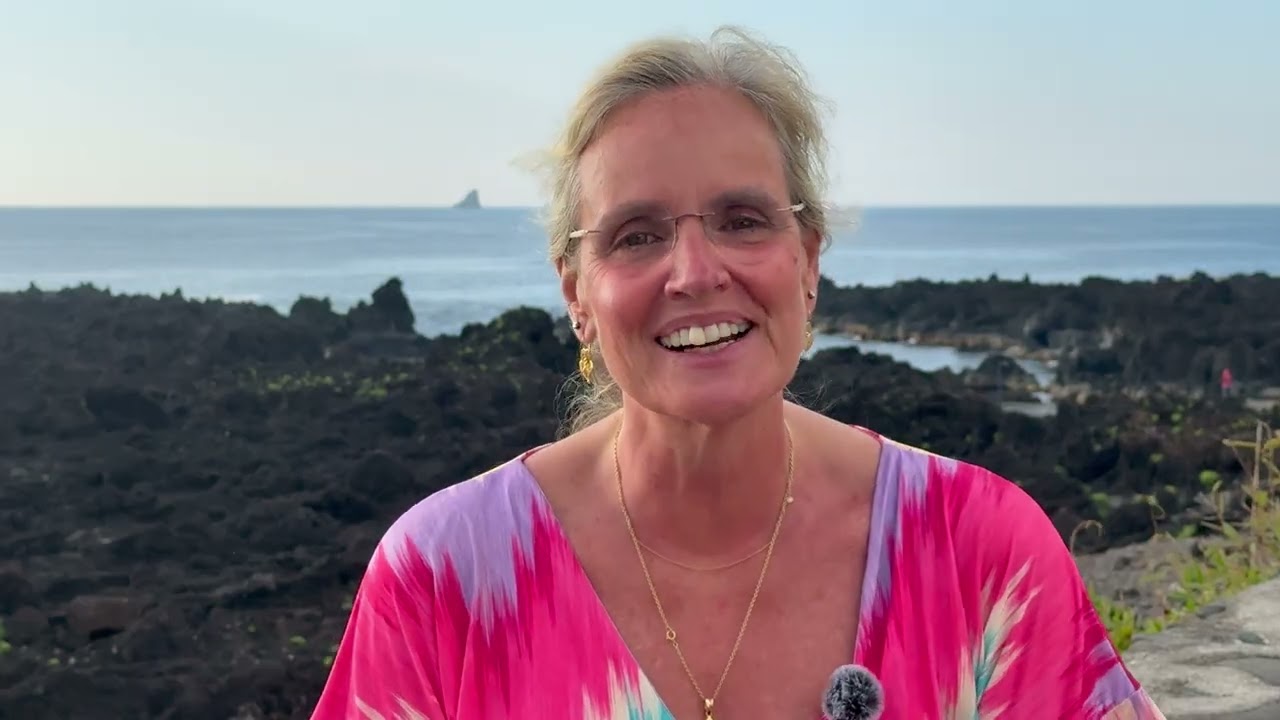 E21 - Ilha das Flores, onde tudo floresce com vagar