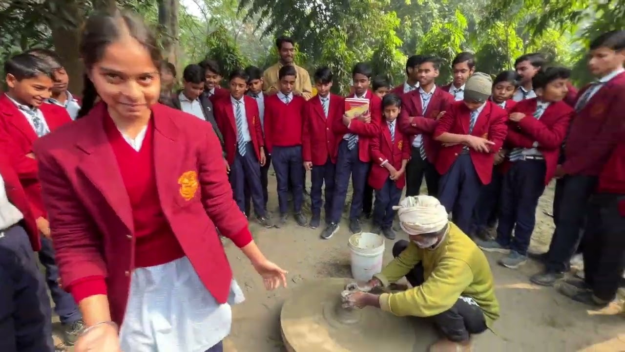 Bagless Day Activity: Pottery Making