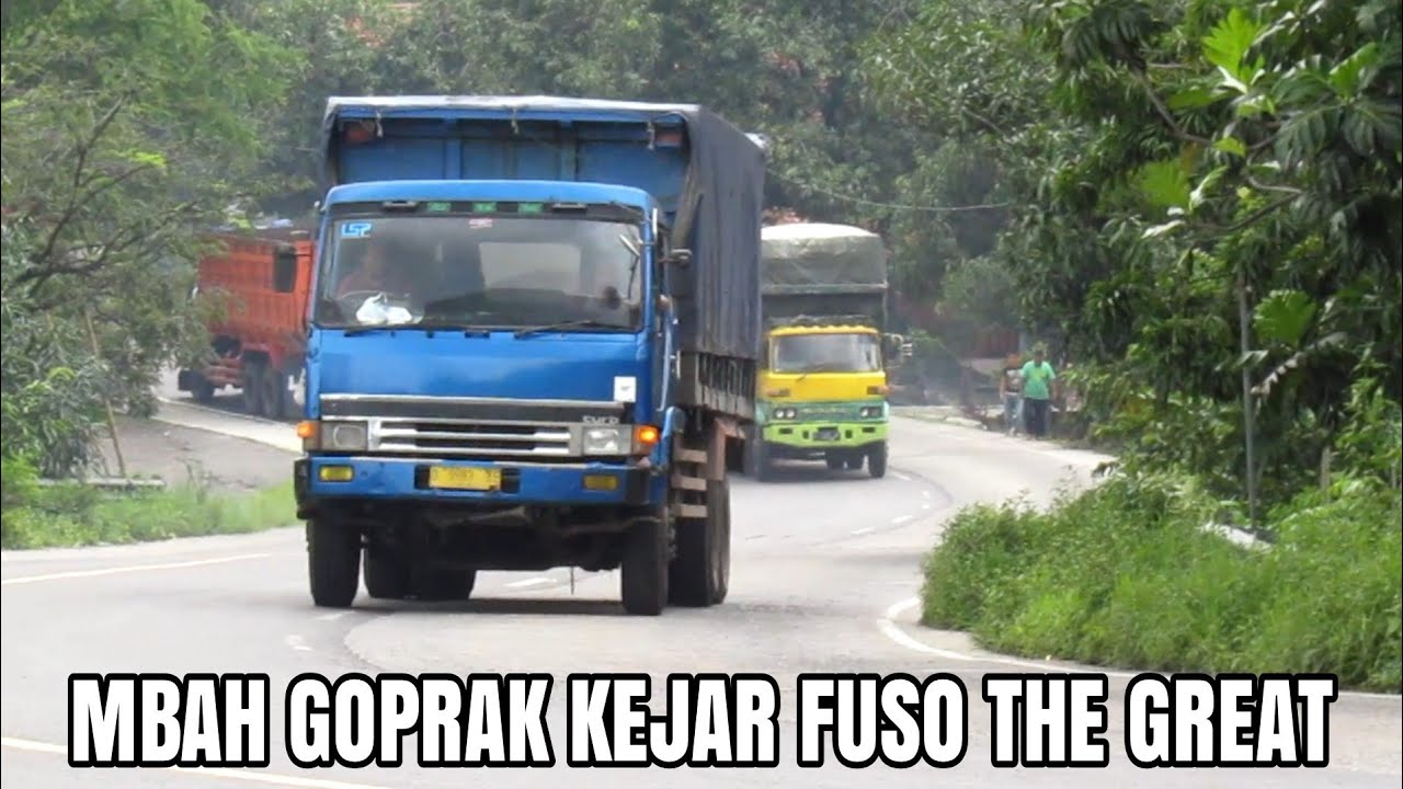  Truk Engkel Nissan  Condor Dump Truck Fuso The Great Fuso 