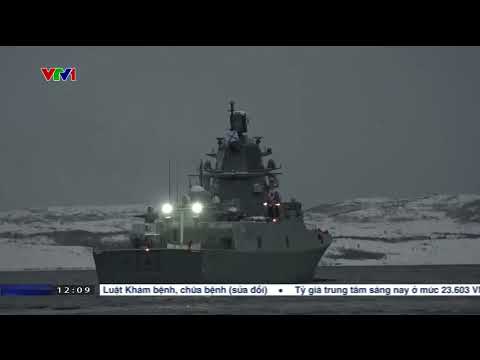 Video: Thời tiết xấu phân chia. Tàu hộ tống tên lửa của Hải quân Liên Xô