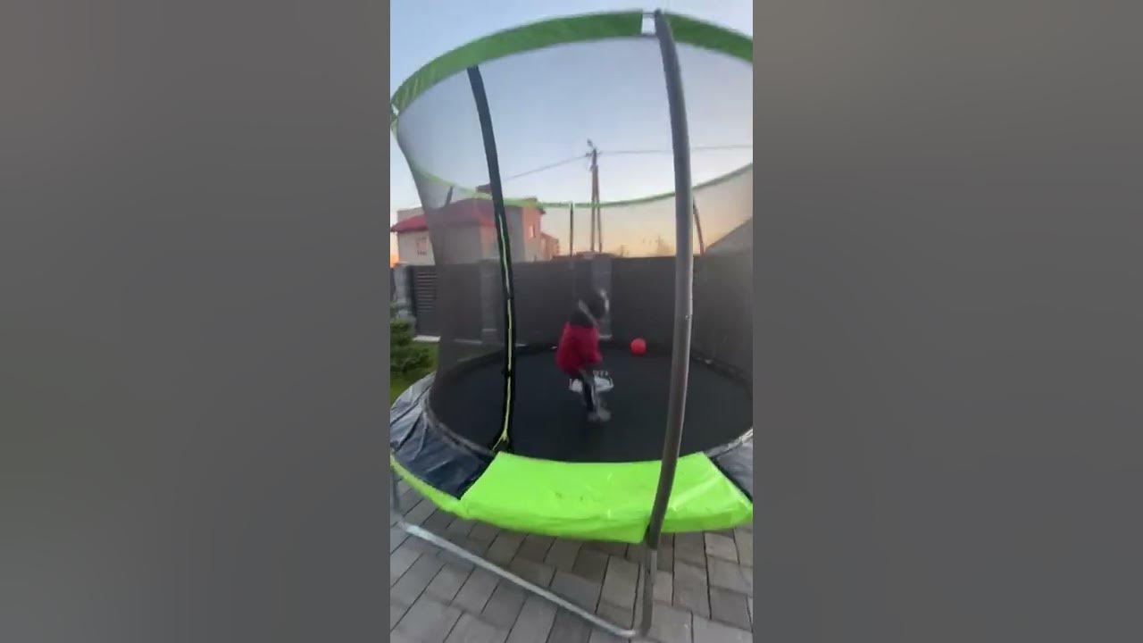 Батут NEOSPORT Pro 252 см