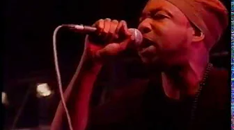 Lonnie Liston Smith ft MC Mell'o' - Expansions (live) Lonnie Liston Smith ft MC Mell'o' - Expansions (live)
