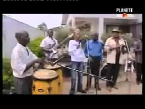 Bantous De La Capitale Kumbi Nzila