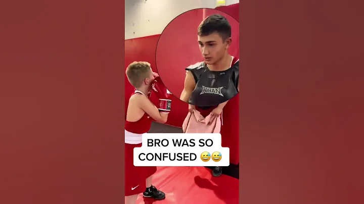 His reaction. 😅😂#shorts