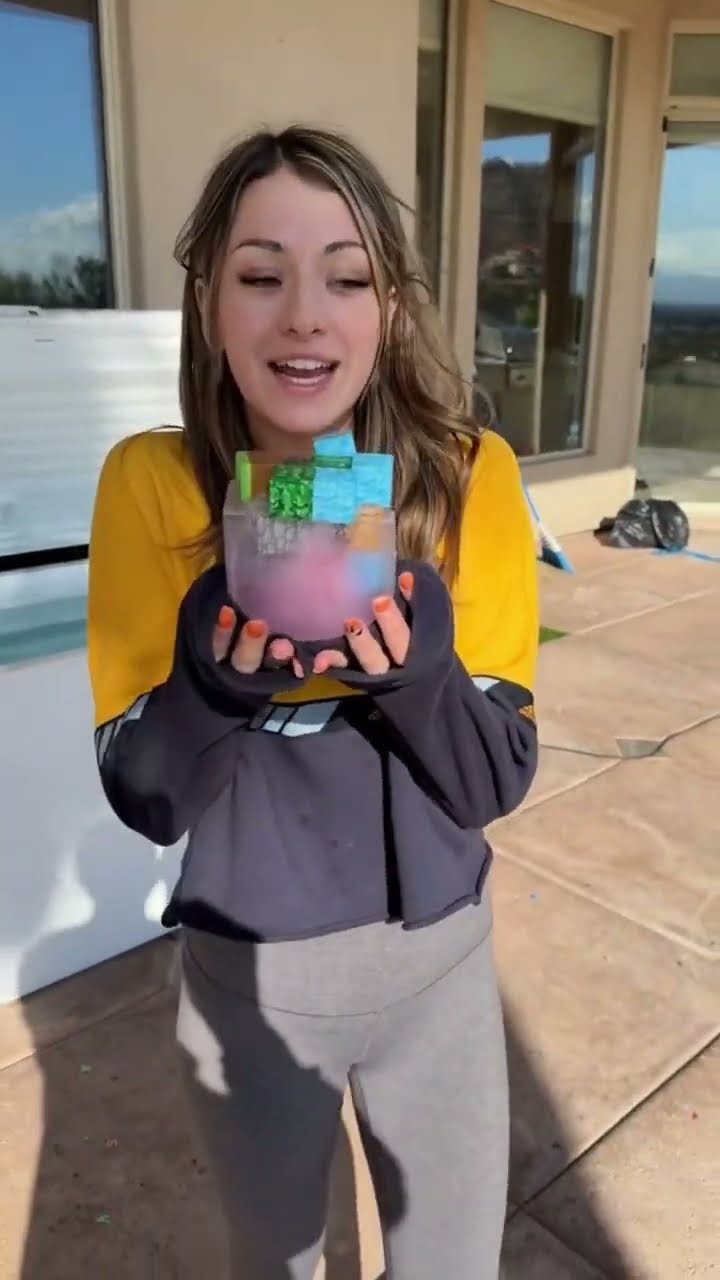 mini Minecraft blocks inside a ice block???