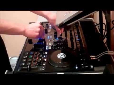 Traktor S4 Magic Mix Part 1 Traktor S4 Magic Mix Part 1