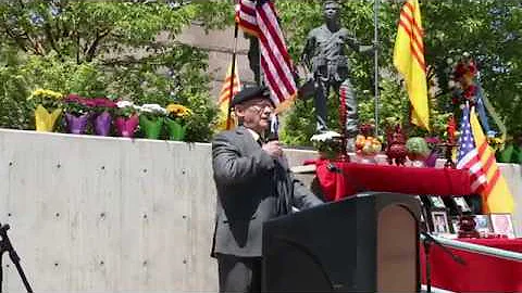 Memorial Day 2017- Pht biu ca ng Dennis Howland (1)