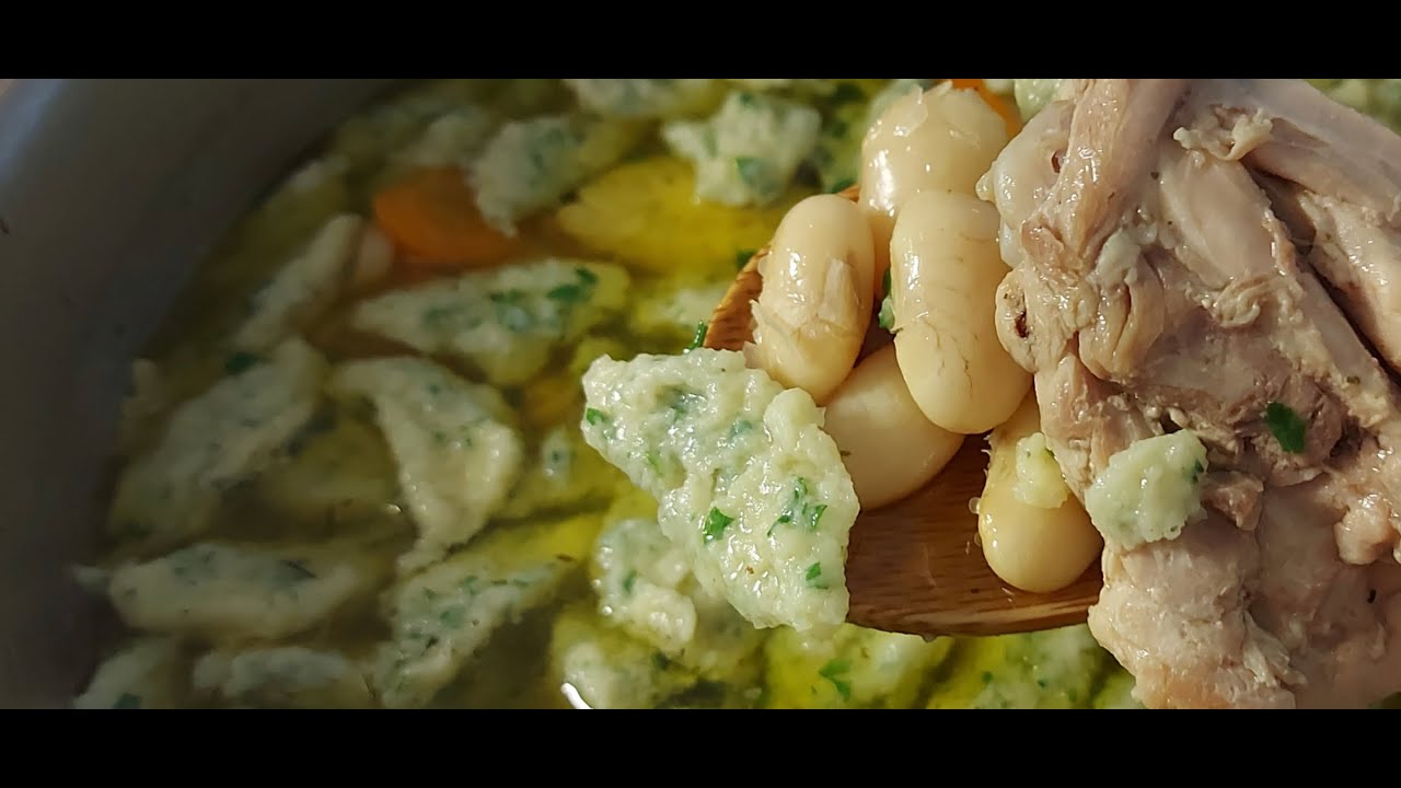 Bableves készült felső combbal.