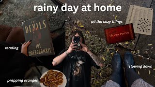 Spend a fall Sunday at home with me | reading epic fantasy, things i'm loving, slowing down, etc.