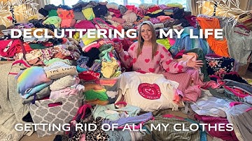 Getting Rid of all my Clothes | Hoarder to Minimalist Extreme Declutter