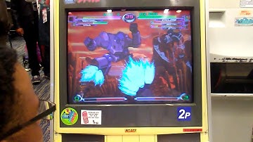 Watching 2 MvC2 pros fight