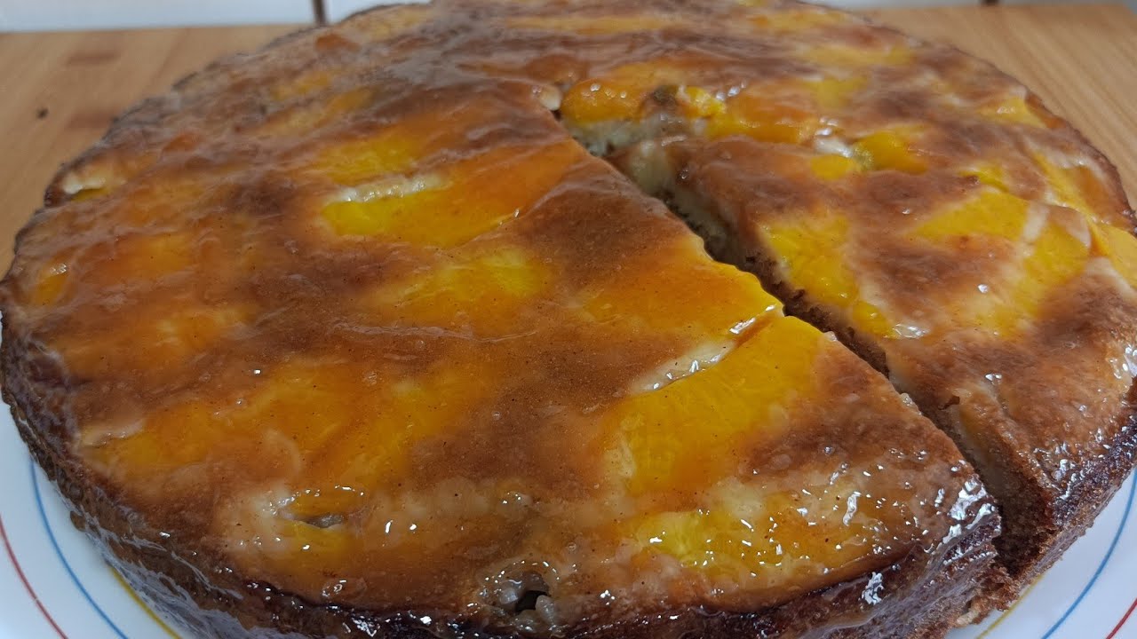 Bizcocho de yogurt con melocotón 🍑🍑🍑!!!!😋😋😋😋😋😋 Buenísimo!!!!!