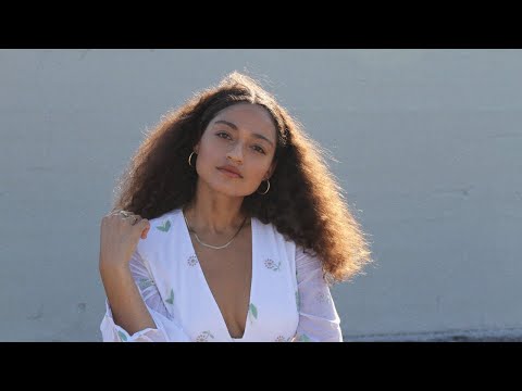 Dana Williams - underwater (Official Music Video)