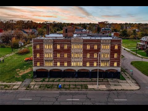 1111 Burlingame Street, Detroit, MI home video tour