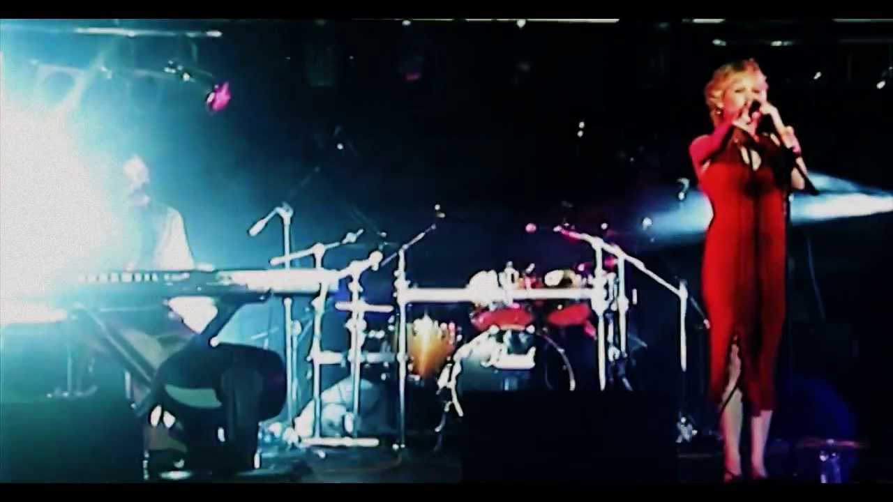 Soulego feat. Duffy - "Consciously Blind" - Live at Wakestock Festival (UK)