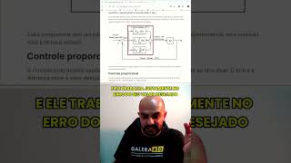 O que é exatamente um controlador PID e como ele funciona num processo industrial?