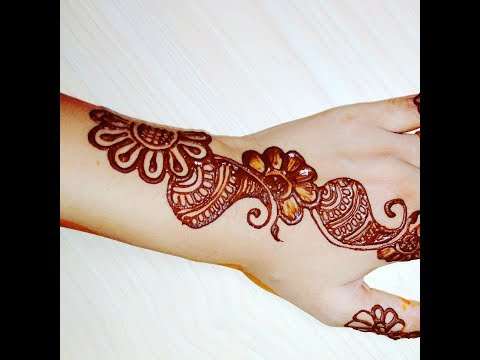 Henna Mehndi For Diwali Elegant Arabic Mehndi For Left Hand