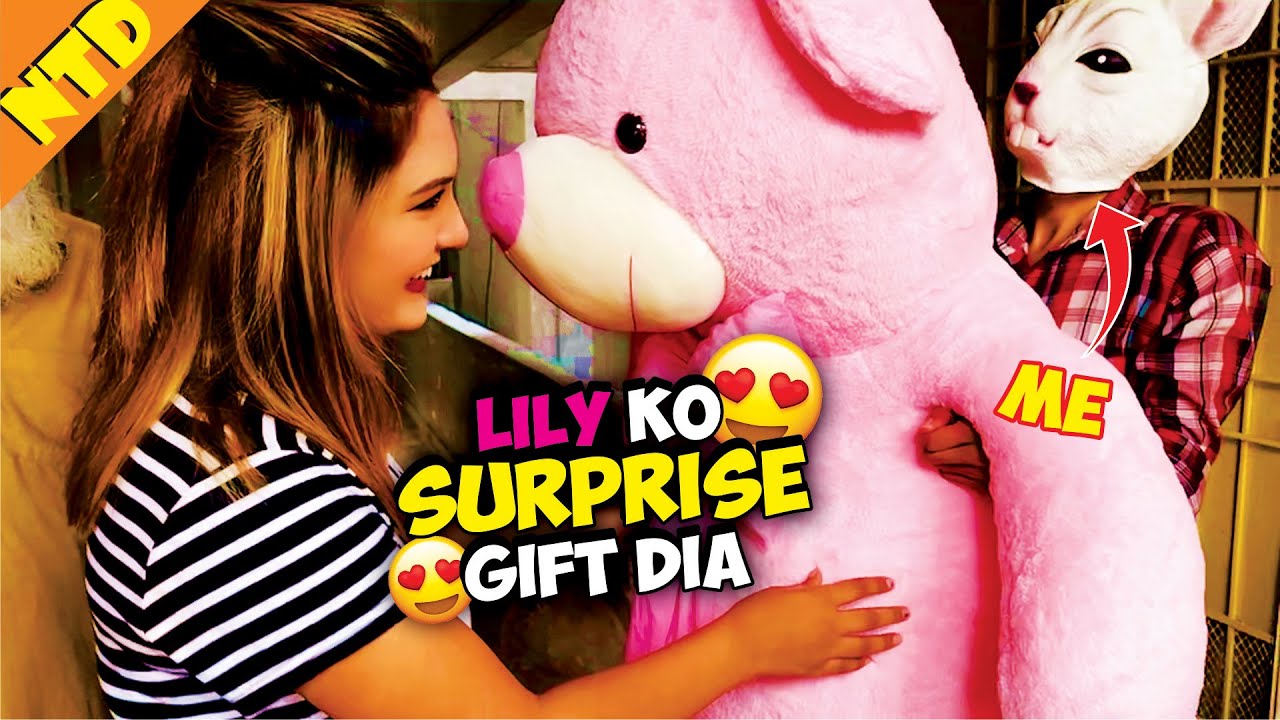 LILY KO SURPRISE GIFT DE DIA 😍