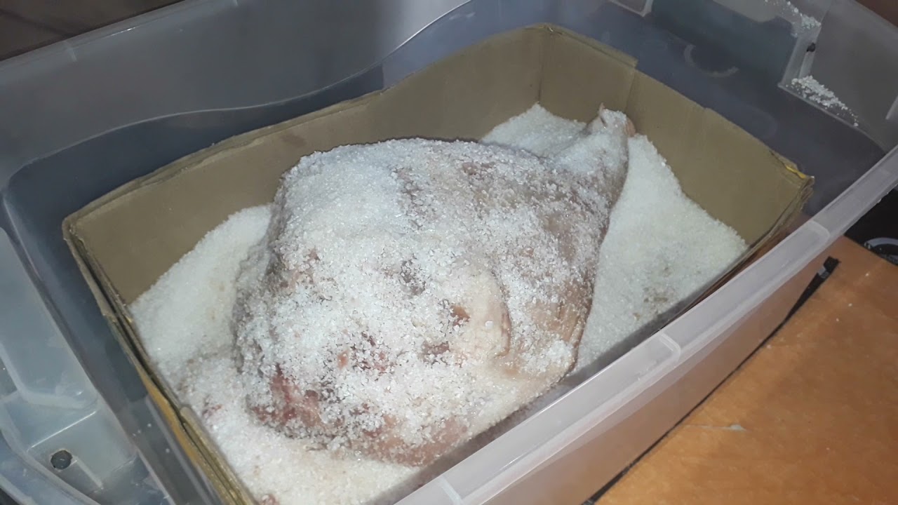 jamon crudo con hueso hecho x el encantador de parrilla