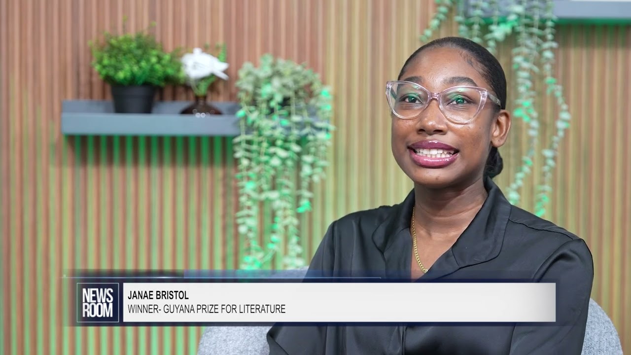 ПИСАТЕЛЬ «ЖИЗНЬ — КОКОСОВАЯ ПАЛЬМА» ПОЛУЧИЛ ПРЕМИЮ ДЛЯ МОЛОДЫХ РАССКАЗОВ ПО ЛИТЕРАТУРЕ 2024 ГОДА