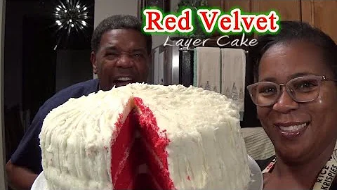 Red Velvet Layer Cake | This is Sooooo CHRISTMAS!!...