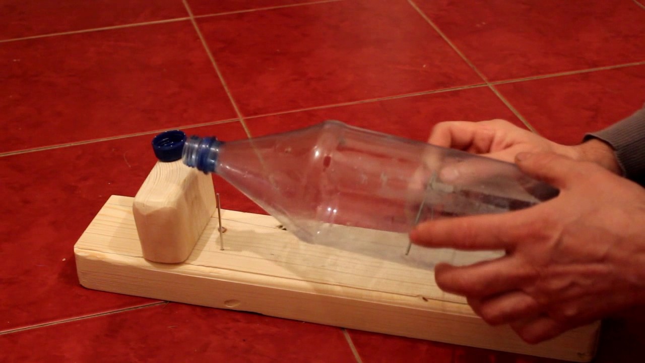 Оригинальная мышеловка из пластиковой бутылки КРУТО - YouTube
