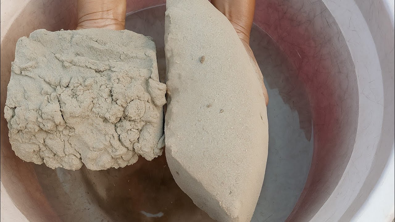 ASMR very soft sand and pure cement silk crunchy paste play dusty 🤎 dirt dipping crumble in 🌊🥶💦