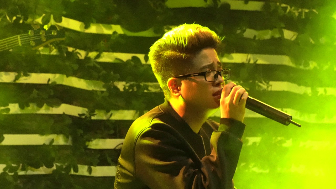 [4k Fancam] 170325 Bùi Anh Tuấn -  Vệt Nắng Cuối Trời @ Trixie Cafe&Lounge