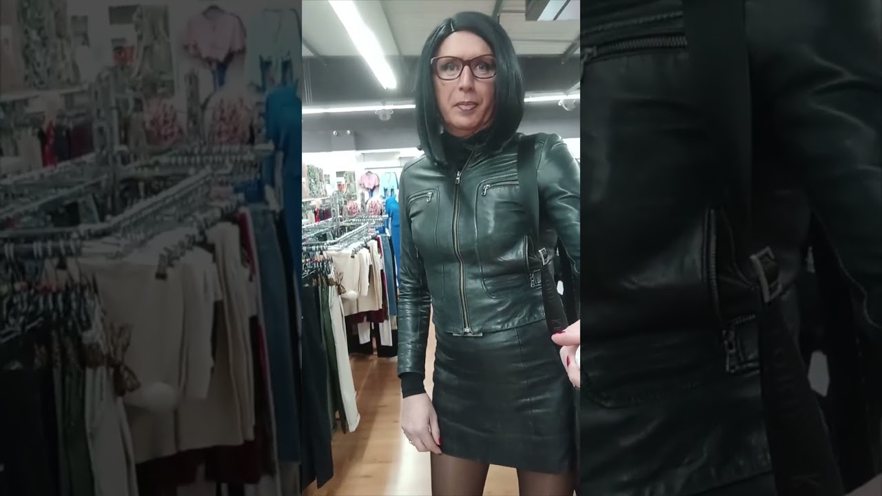 crossdresser sexy shopping