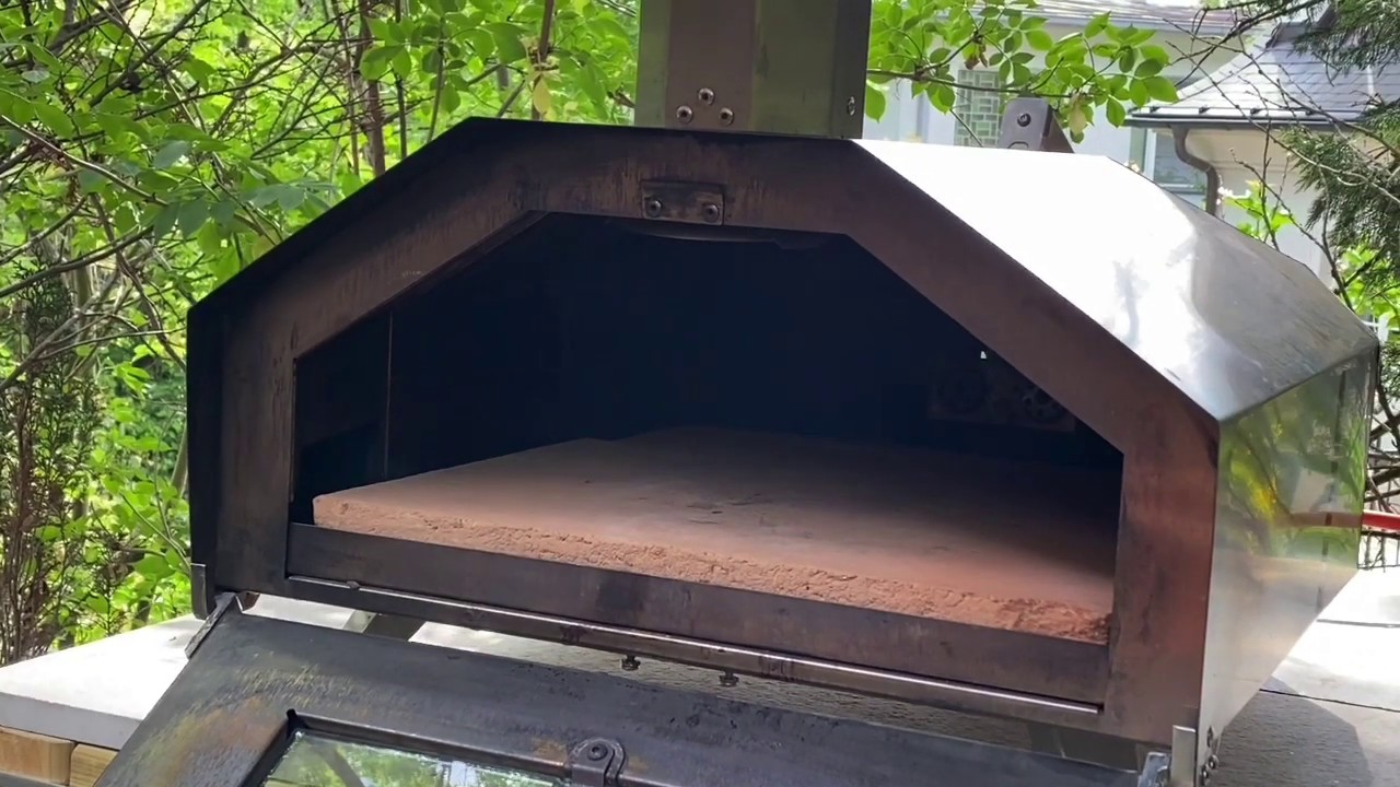 Biscotto Saputo in Ooni Pro YouTube