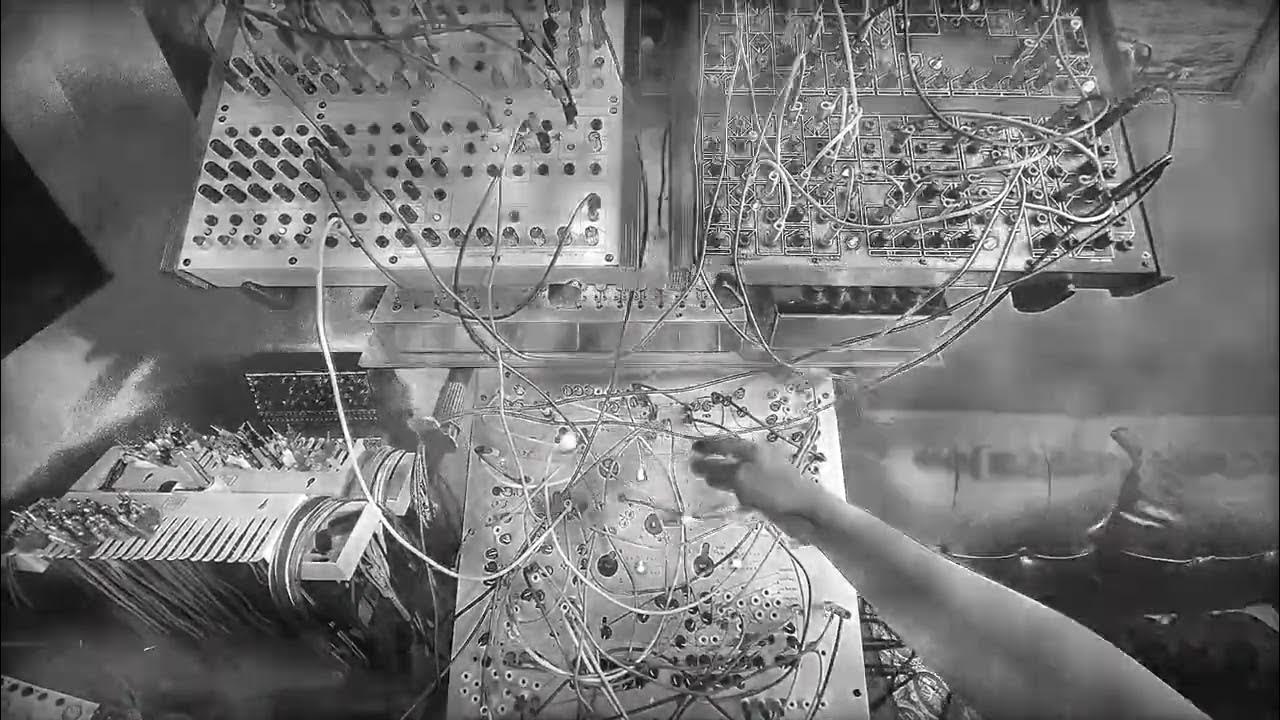 Downtempo with the Destiny+ Czochralski Cells, Prism Circuits Canvas