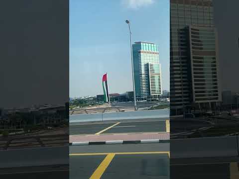 Dubai Road #dubai  #uae #dubailife #dubairoad #dubairoadview #Nadir #NadirFromDubai