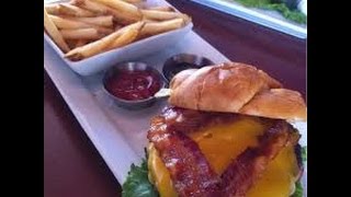 Ruby Tuesday's Triple Prime Bacon Cheddar Burger Review