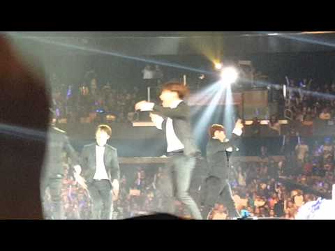 KCON 2015 LA ☆ Super Junior - Rockstar