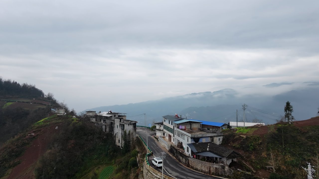 不赶时间的旅行：四川出发，自驾大半年，才进入湖北