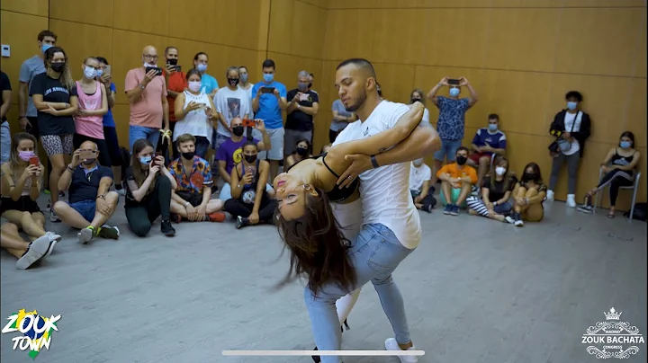Barth - Bae | Arthur Santos & Sara Panero | Brazil...