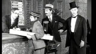 ON THE FRONT PAGE 1926 STAN LAUREL