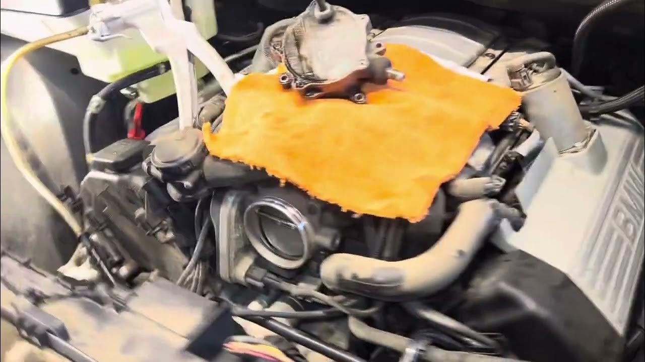 2005 BMW X5 weak brakes, mechanical vacuum pump not working YouTube