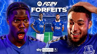 Arnaut Danjuma takes on actual toffees 😅 | Arnaut Danjuma vs Amadou Onana FC 24 Forfeits!